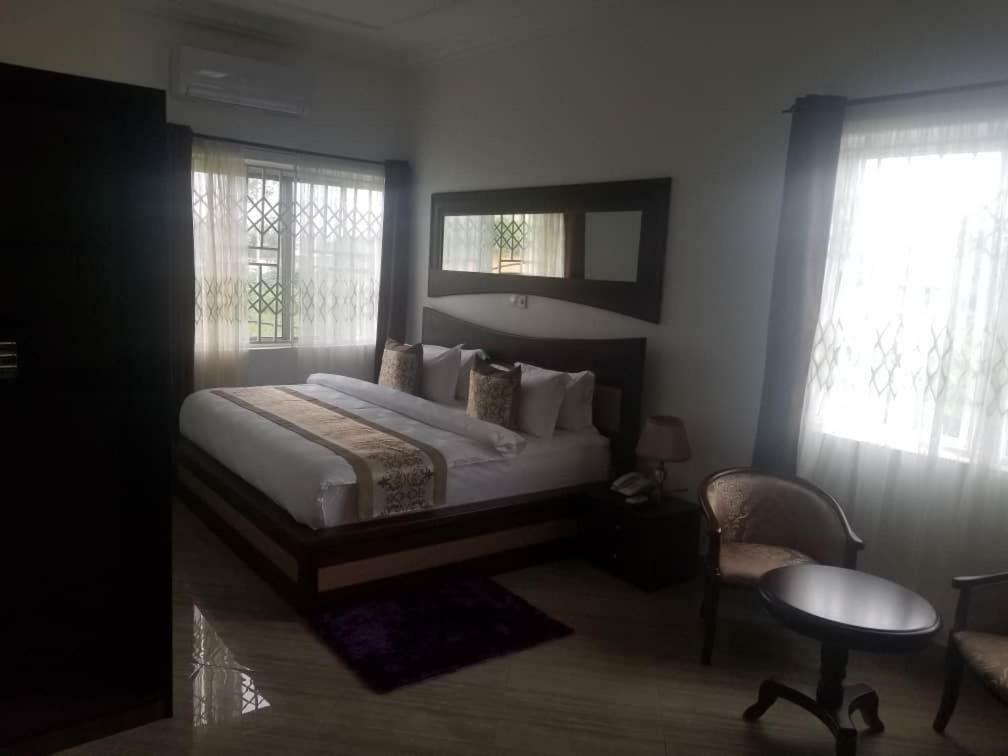 Grace Garden Hotel Sekondi-Takoradi Kültér fotó